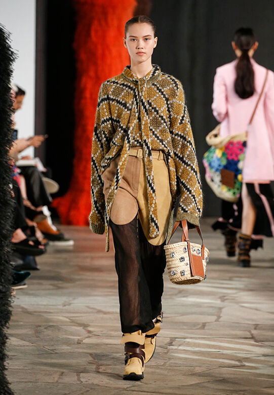 Loewe ss19 discount